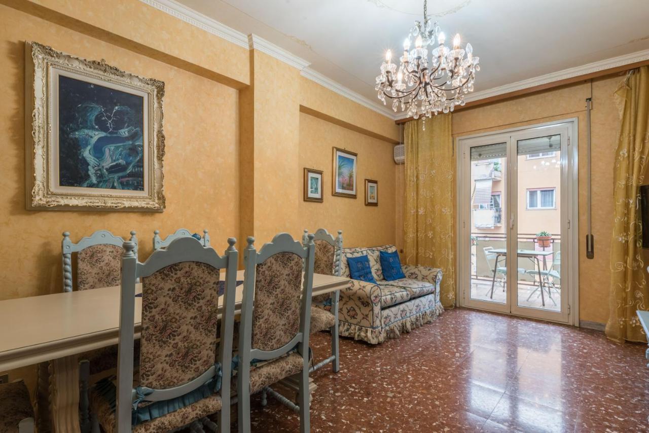 Altido Classic Style Flat With Balcony Apartamento Roma